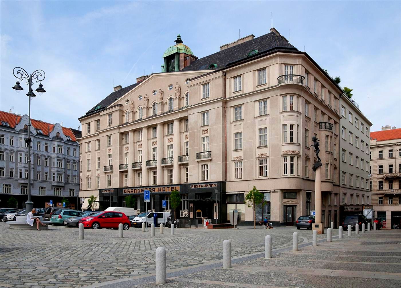 Hotel Grandezza on Zelný trh in Brno